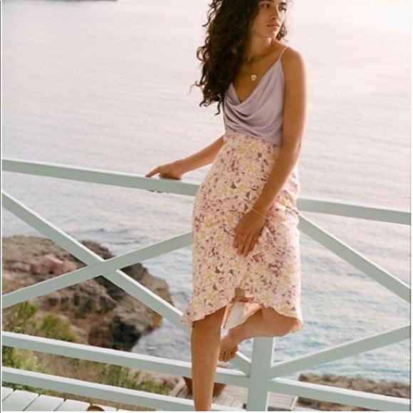 Anthropologie midi skirt - Picture 2 of 9